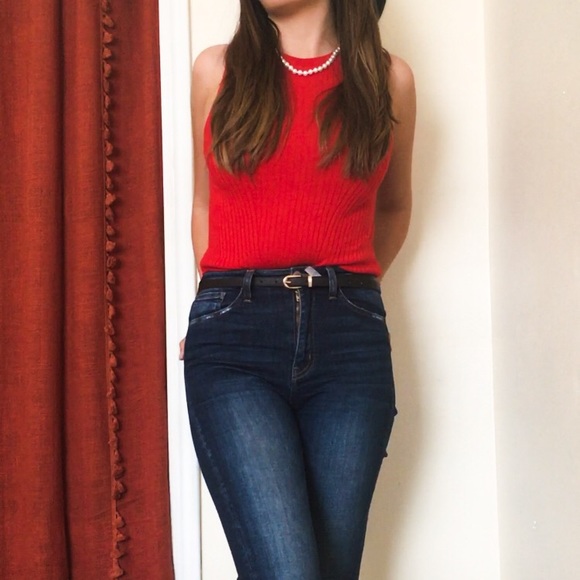 Pullover sweater top - Picture 1 of 2